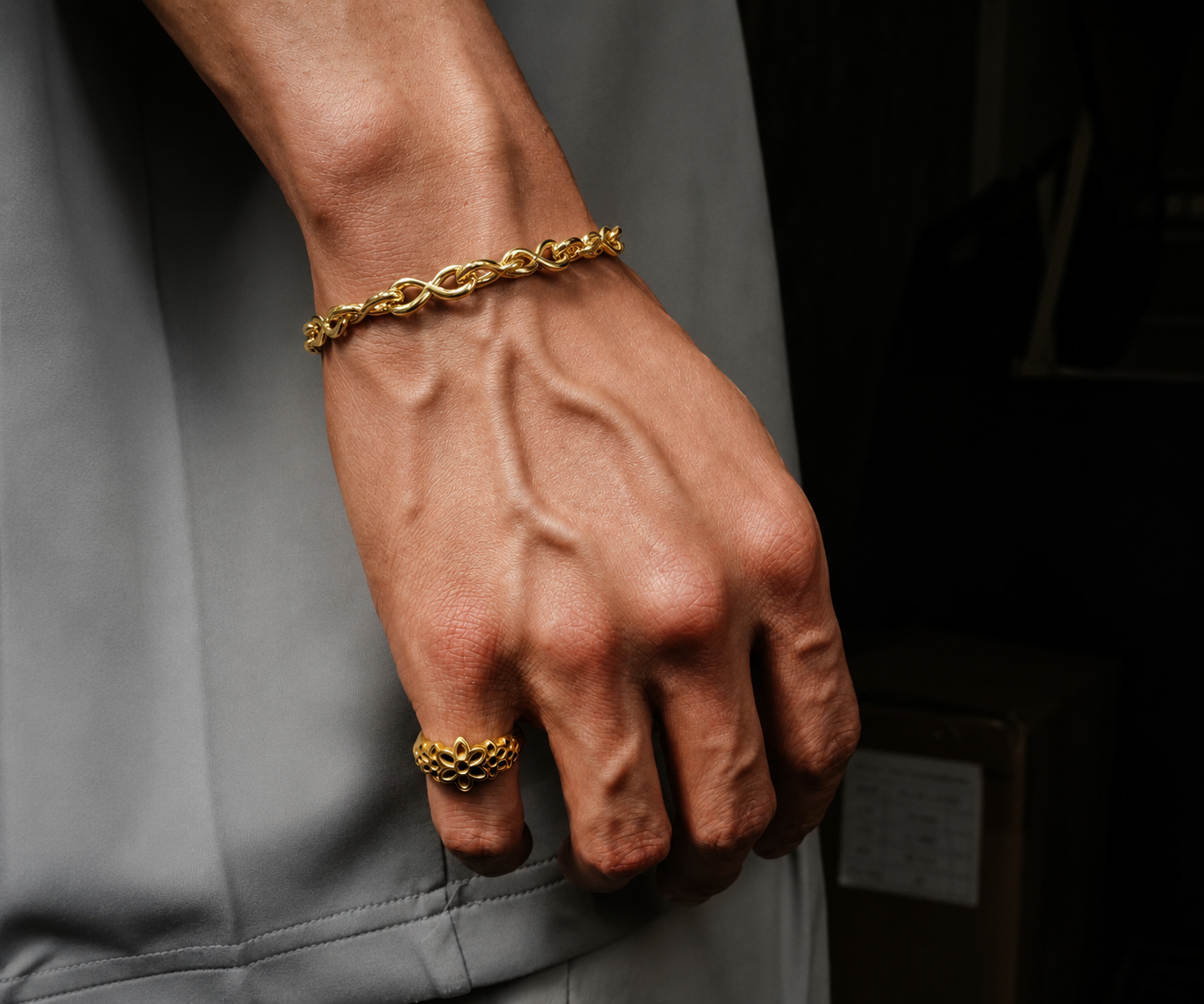 Infinity Link Gold-Tone Chain Bracelet | Timeless Statement Jewelry ✨