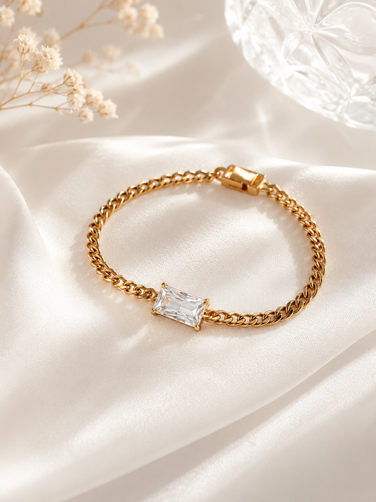 Luna Baguette Solitaire Bracelet