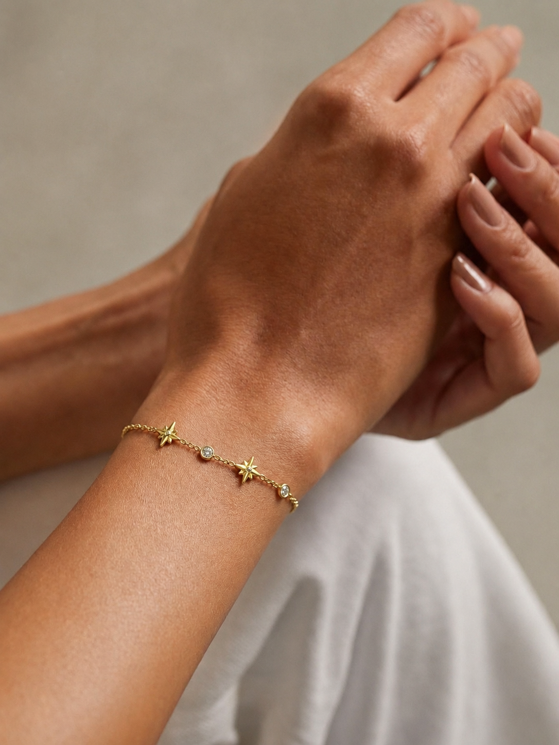 Star & Solitaire Charm Bracelet | 18K Gold-Plated Delicate Jewelry
