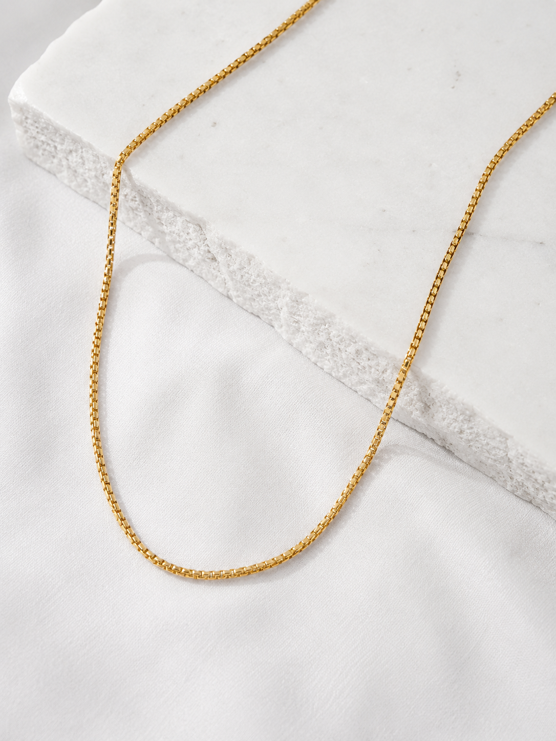 Classic Gold-Tone Box Chain Necklace | Timeless Minimalist Essential ✨