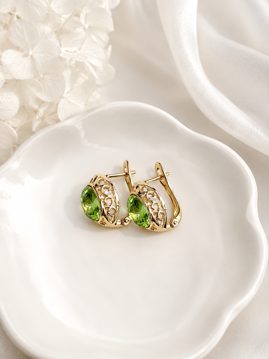 Vintage Bloom Peridot Huggies