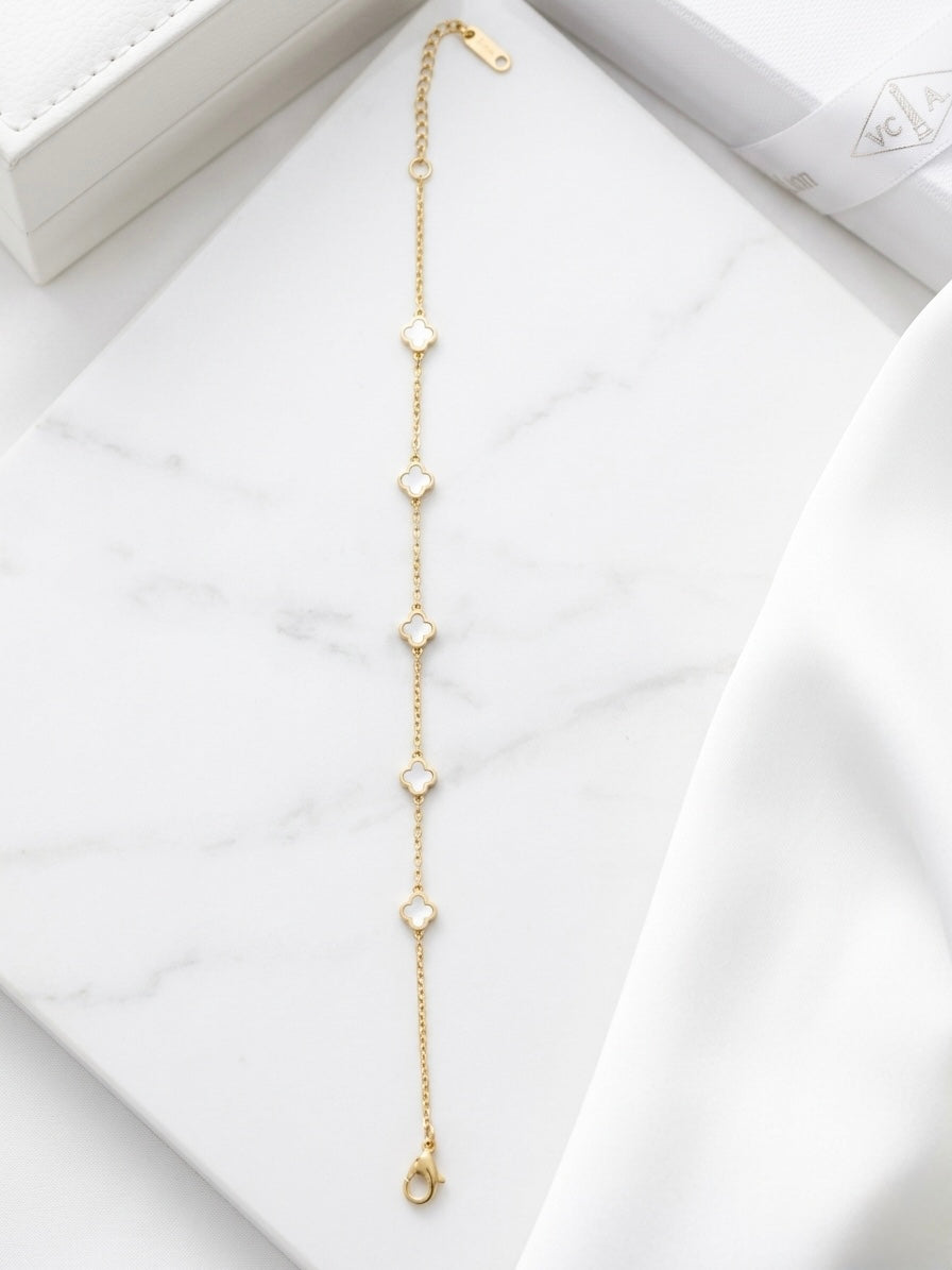 Minimalist Clover Charm Bracelet