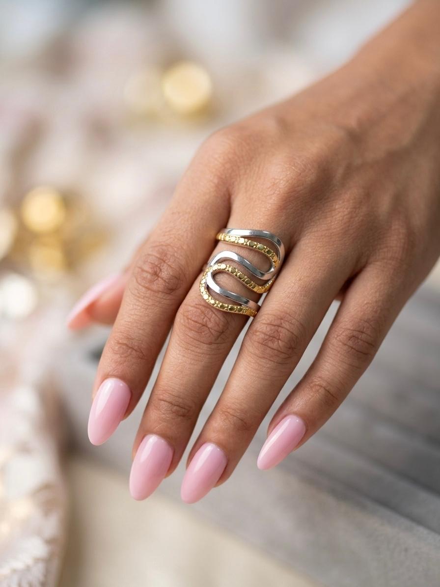 Waveform Two-Tone Statement Ring