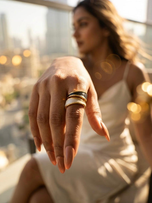 The Noir & Blanc Ring