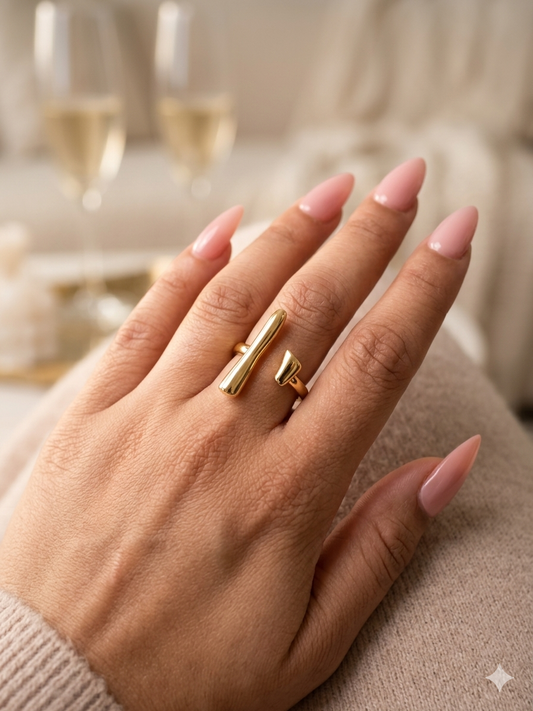 Modernist Gold Split Bar Ring